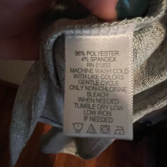 Denim&Co Long Gray Button Down Cardigan Size Small - Picture 8 of 8